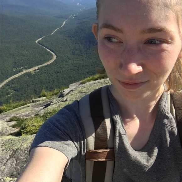 Meet your Posher, Alex - Picture 2 of 2